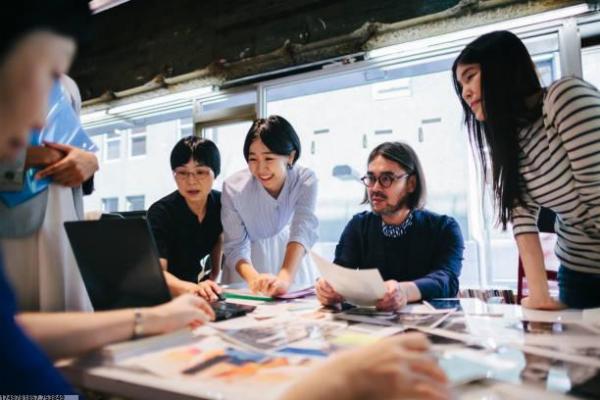 三石羽毛球馆培训课程的提升技巧